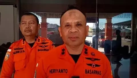11 Wisatawan Asing Selamat usai Speedboat Dihantam Ombak di Teluk Tomini, Nahkoda Masih Hilang