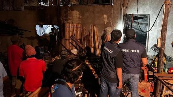 Gudang Pabrik Bambu di Bantul Ludes Terbakar, Kerugian Ditaksir Tembus Rp1 Miliar