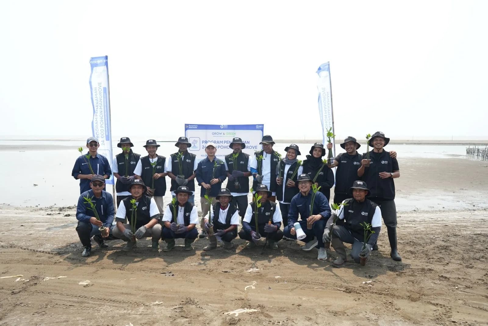 Hari Mangrove Sedunia 2026, BRI Peduli Libatkan Kelompok Tani Lokal Tanam 24.000 Mangrove untuk Pulihkan Ekosistem Pesisir
