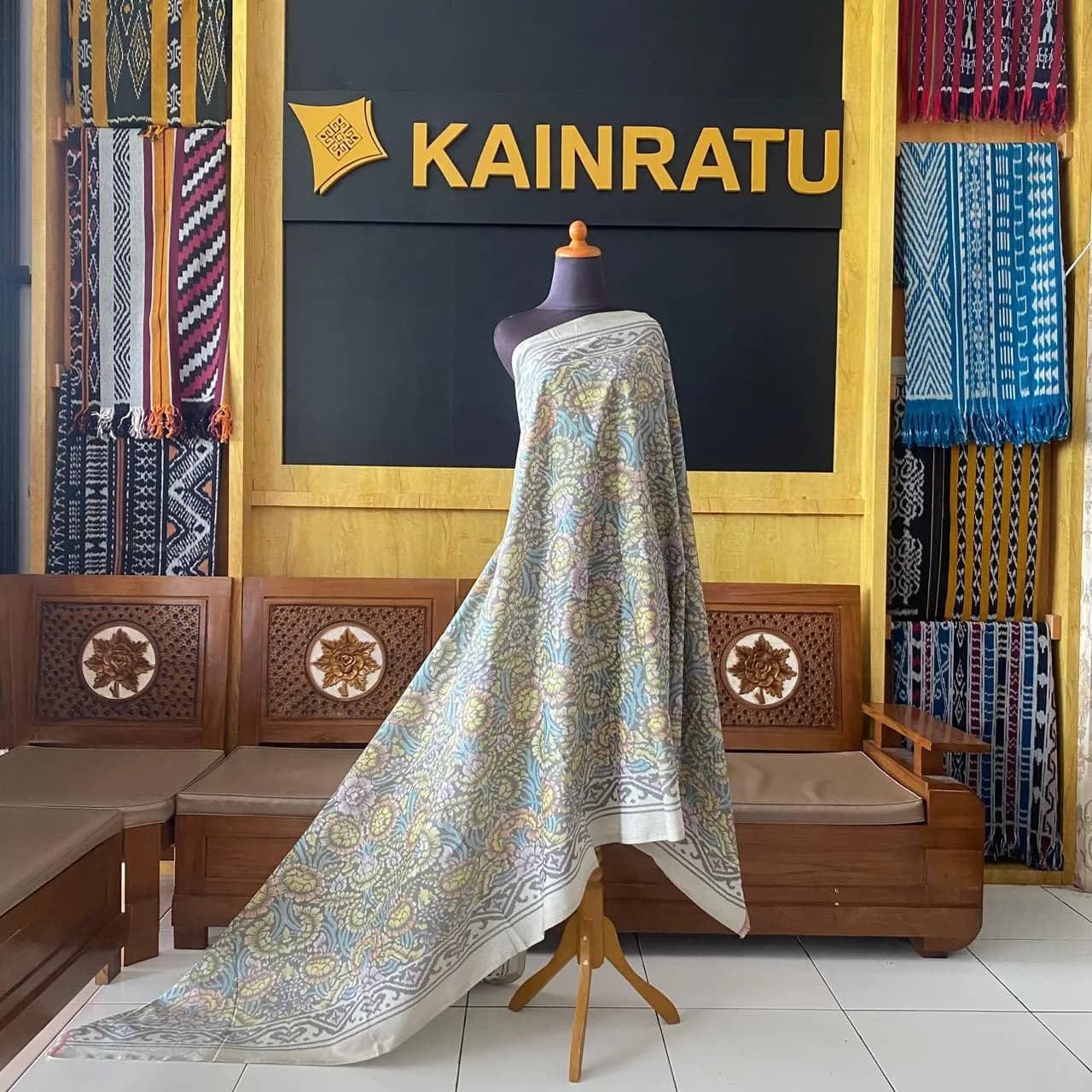 KAINRATU Kembangkan Tenun Troso hingga Tembus Pasar Global Berkat Pemberdayaan Rumah BUMN BRI