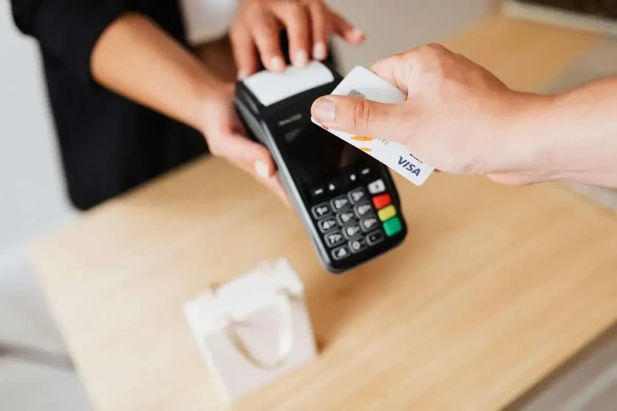 Visa PHK 2.600 Karyawan, CEO Genjot Efisiensi di Tengah Ketatnya Persaingan Industri Pembayaran