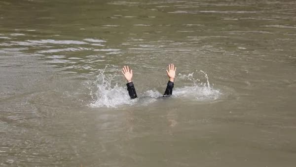 Dua Bocah Tewas Tenggelam di Kolam Ikan Langkat, Sandal Korban Jadi Petunjuk Awal Pencarian