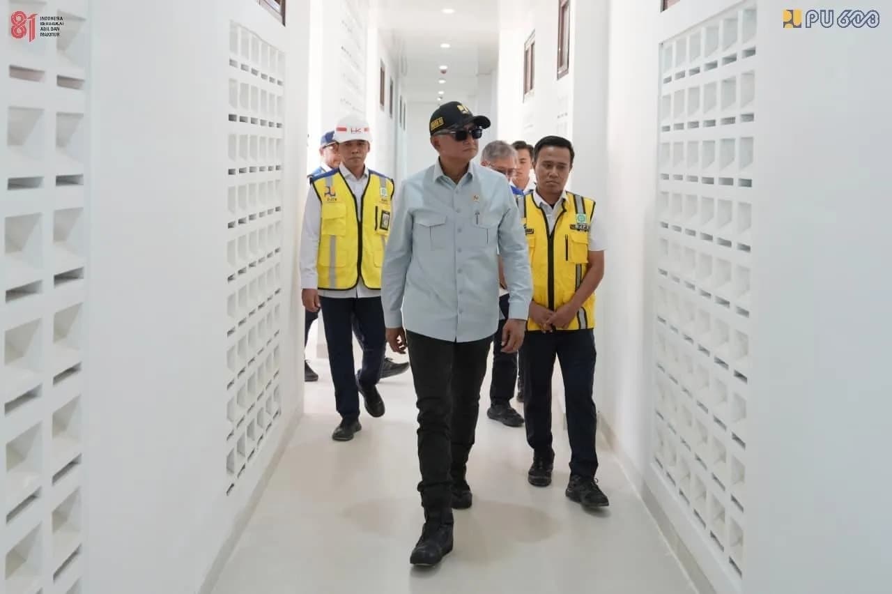 Tinjau Sekolah Rakyat Mamuju, Menteri PU: Pembangunan Tuntas Akhir Agustus