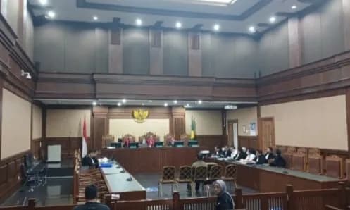 Sidang Korupsi LPEI Rp992 M, Terdakwa Bantah Nikmati Dana: Kuasa Hukum Ungkap Dugaan Aliran ke Pemilik Baru