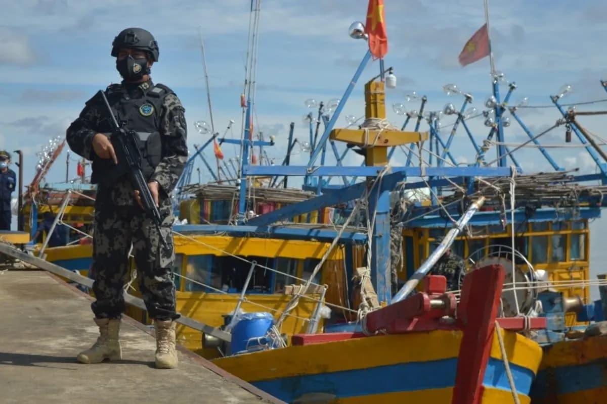 KKP Tangkap 92 Kapal Illegal Fishing yang Beroperasi di Perairan Strategis Indonesia