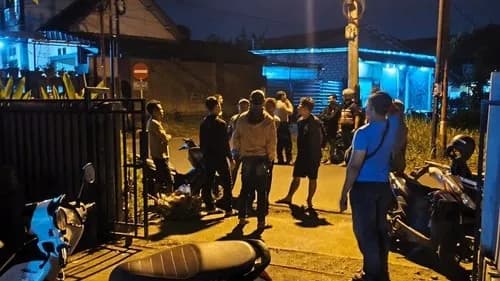 Pria Asal NTT Dikeroyok di Depan Kos Klungkung, Wajah Berlumuran Darah