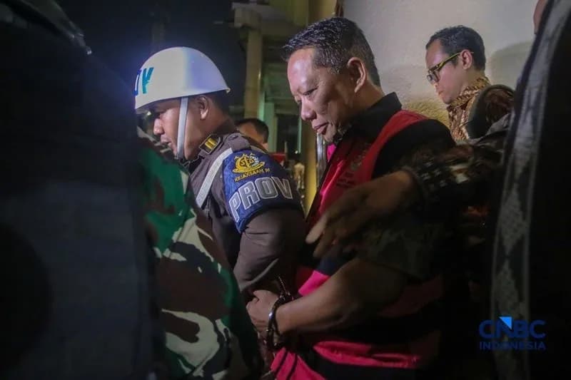 Tujuh Jam 20 Pertanyaan, Febrie Adriansyah Koordinasi Bukan Diperiksa?