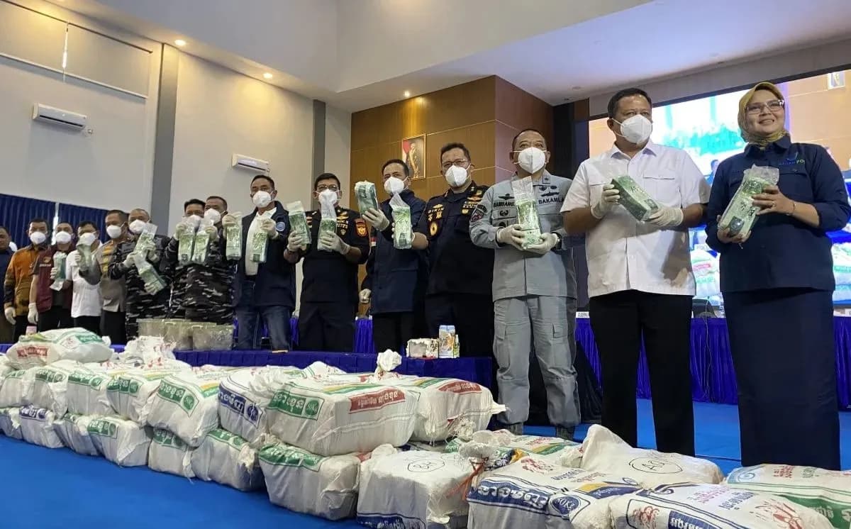 Tiga Bulan Dipantau, TNI AL Berhasil Gagalkan Penyelundupan 1,3 Ton Ketamin dari MV King Sun