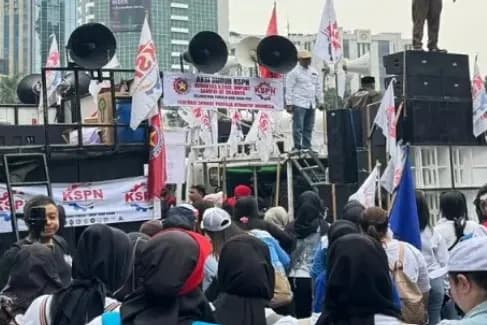 Puluhan Ribu Buruh Siap Kepung DPR & Istana, Bawa 5 Tuntutan