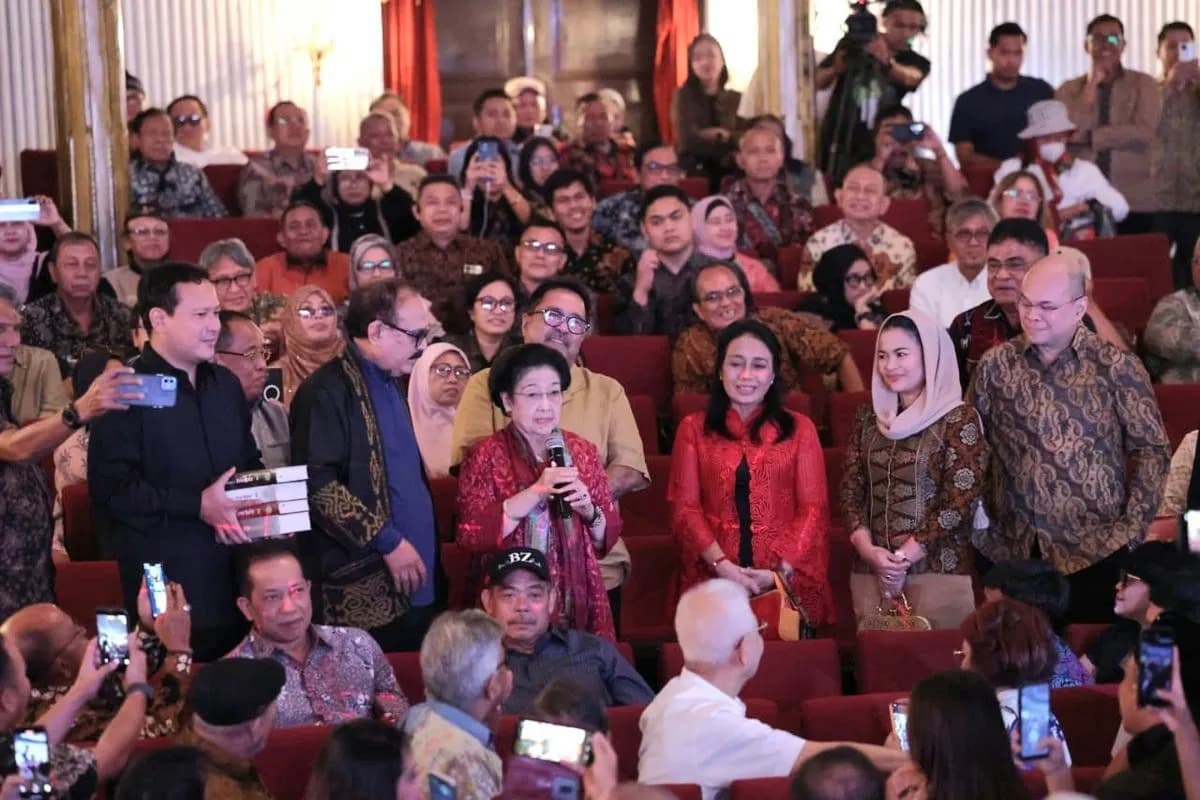 Megawati dan Anies Baswedan Satu Panggung di Peluncuran Buku Erros Djarot