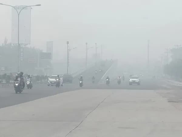 Karhutla Kepung Sekolah di Kobar, 279 Hektare Lahan Terbakar dan Siswa Wajib Pakai Masker