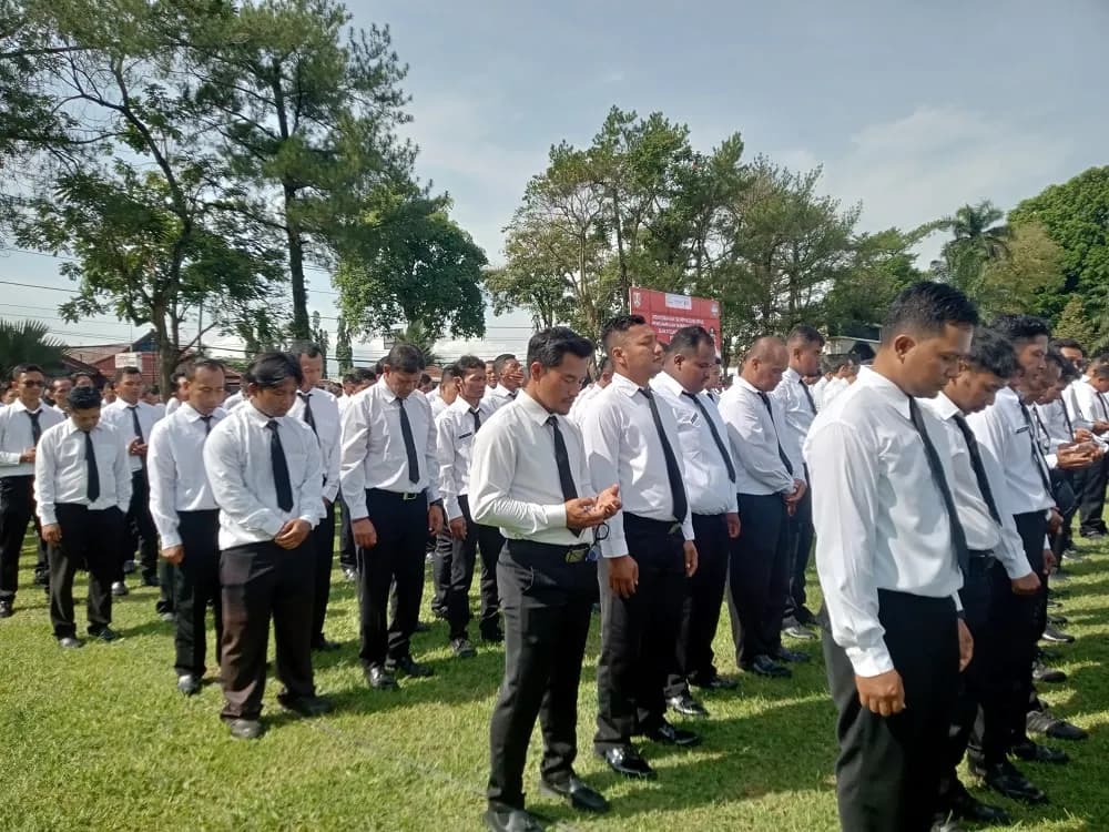 Beban Gaji Pemda Membengkak, Pemerintah Buka Opsi Guru PPPK Dialihkan Jadi ASN Pusat