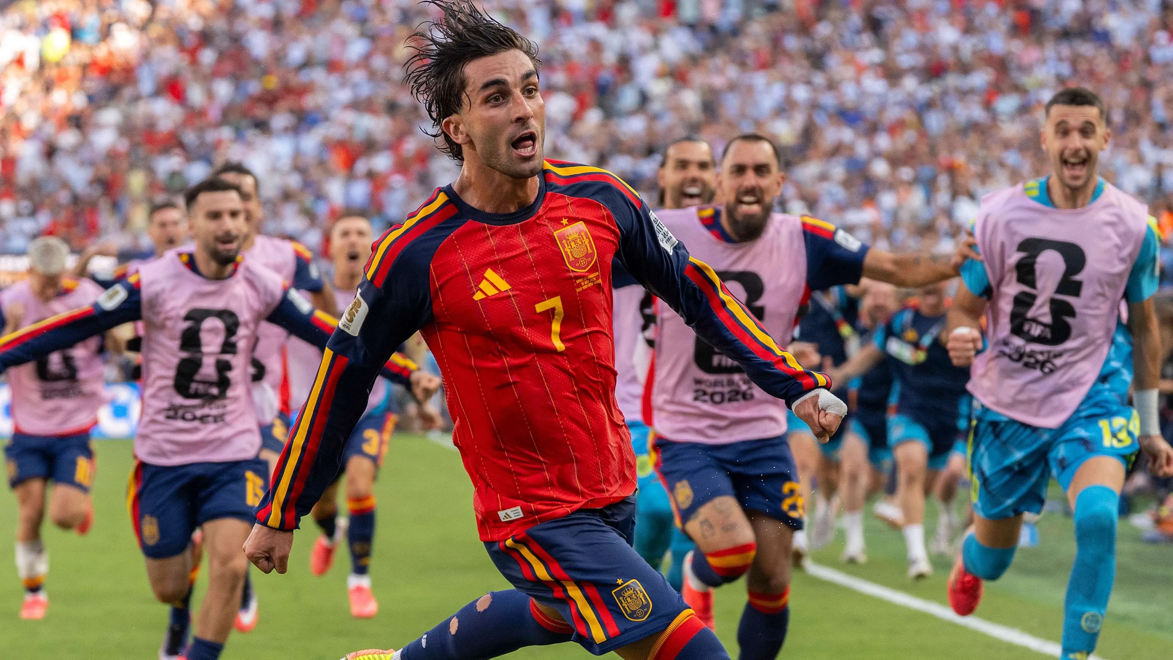 Barcelona Tolak Tawaran Rp950 Miliar PSG untuk Ferran Torres, Minta Bayaran Lebih Tinggi