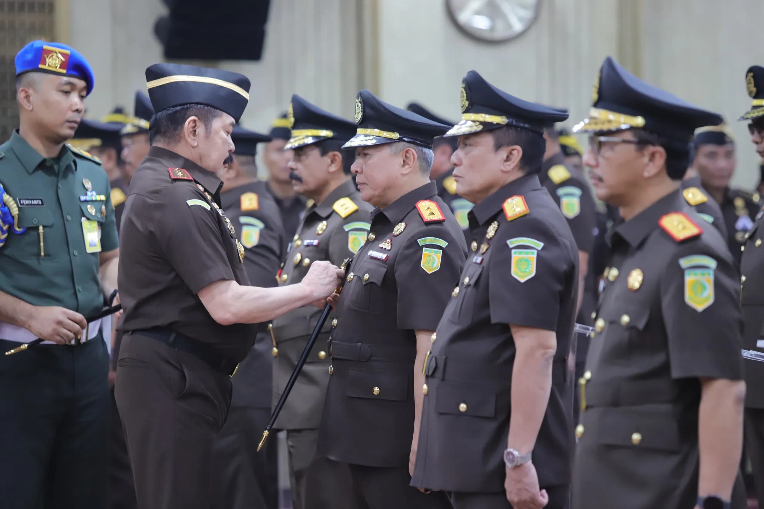 Jaksa Agung Lantik 34 Pejabat, Tegaskan Kejaksaan Sedang Diuji: Pulihkan Marwah dan Kepercayaan Publik
