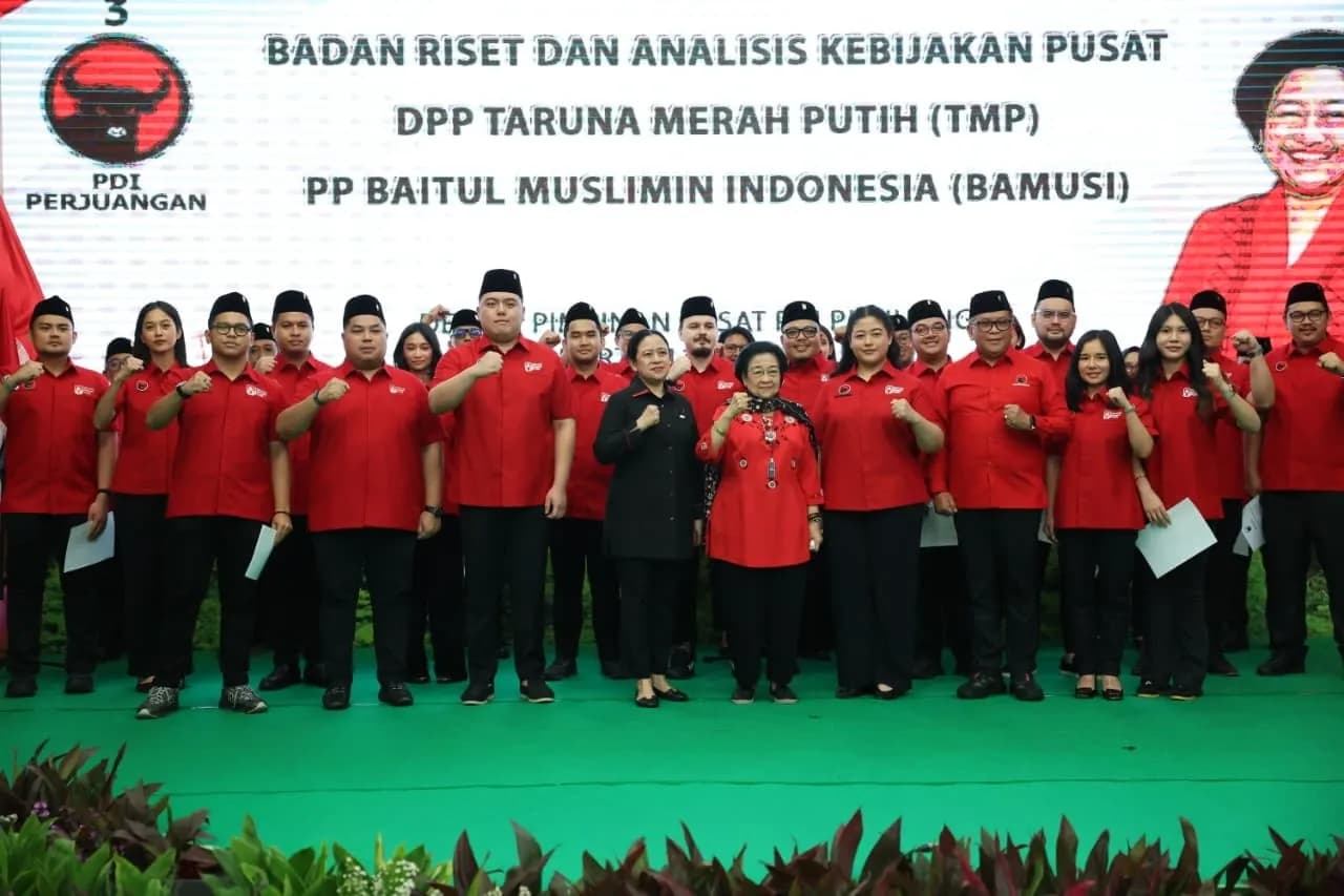 Megawati Minta PDIP Tak Berpolitik Tanpa Riset: Jangan Pernah Jauh dari Rakyat
