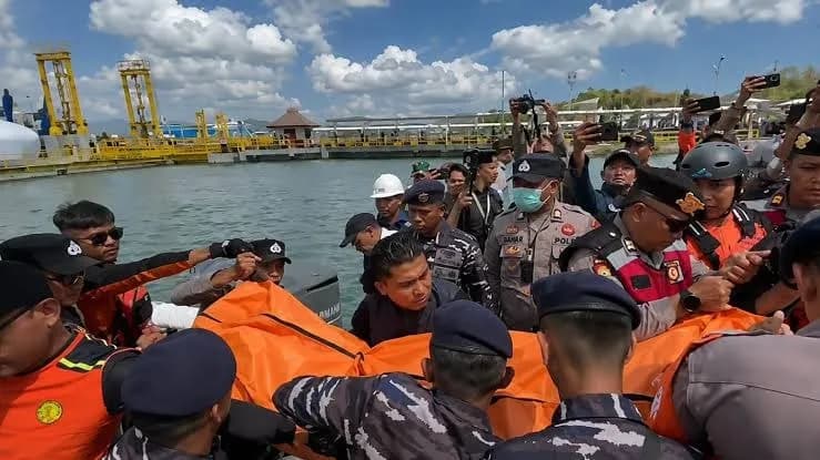 35 Penumpang KM Putri Yasmin Tiba Dengan Selamat, Termasuk 5 Anak dan Bayi