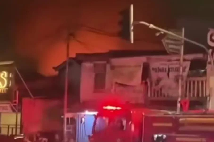 Kebakaran Gudang di Kelapa Dua Jakbar, 17 Unit Damkar Dikerahkan