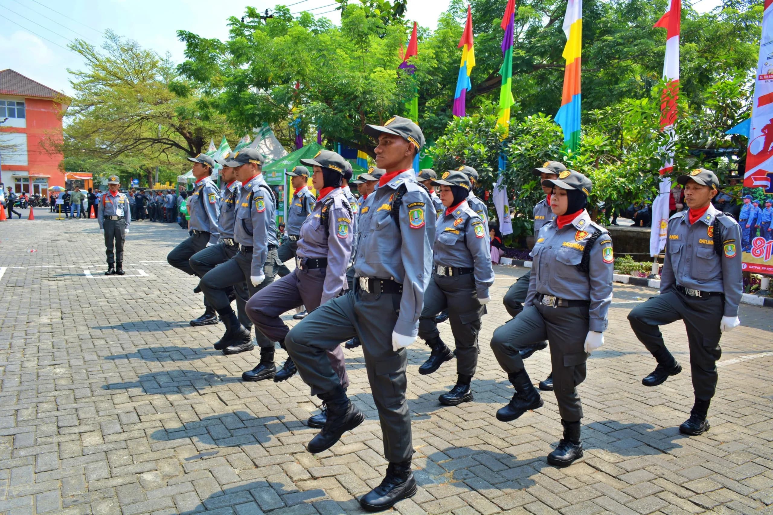 PBB Satlinmas jadi Ajang Uji Disiplin dan Kekompakan di Kota Bekasi