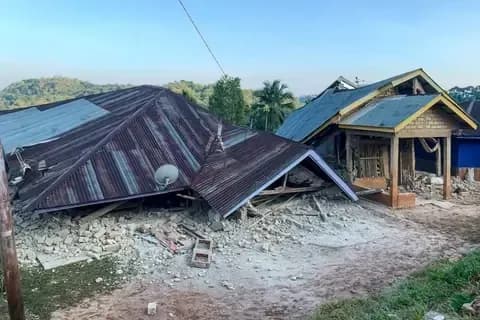Gempa M 7,7, BMKG Catat 111 Gempa Susulan di NTT