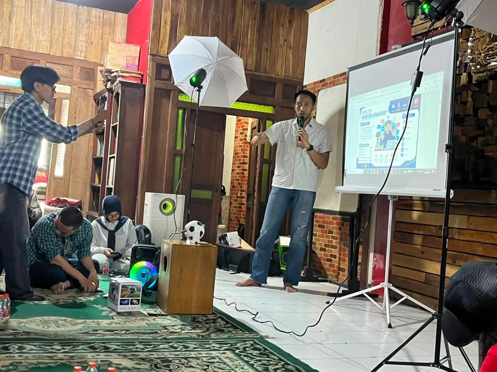 Komunitas Punk Tangsel Disiapkan Jadi Pahlawan Edukasi Sampah