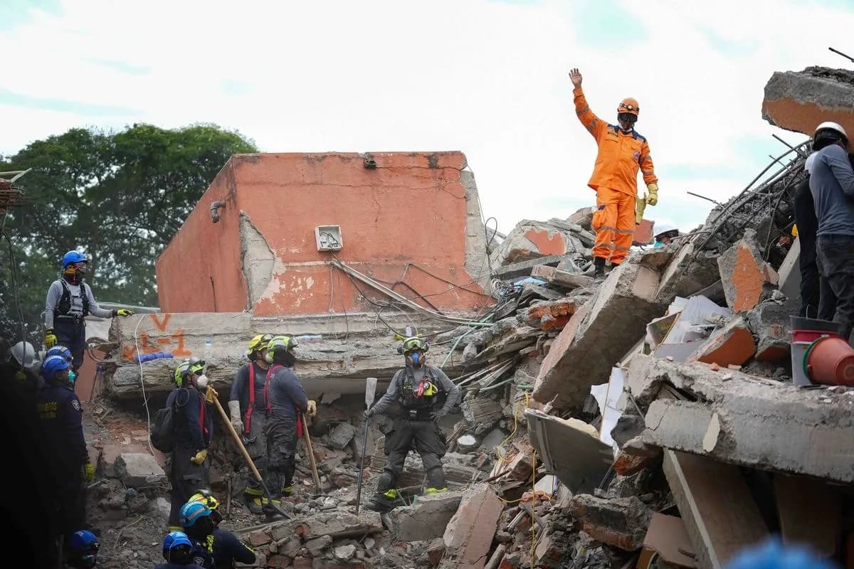 Korban Gempa NTT Bertambah Jadi 51 Orang, Tim SAR Perluas Pencarian
