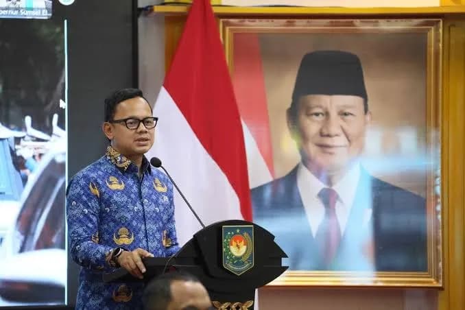 Pemerintah Tegaskan Aceh Kondusif, Merah Putih Kembali Berkibar