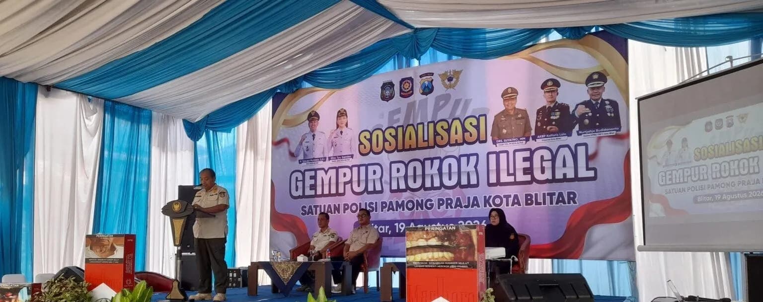 Satpol PP Kota Blitar Gencarkan Sosialisasi Gempur Rokok Ilegal, PKL Dibekali Pemahaman Cukai