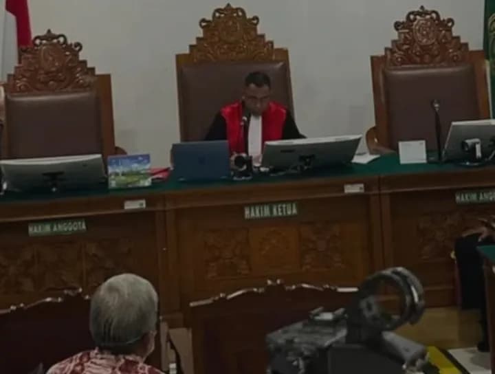Guru Besar UGM Patahkan Dalil Febrie: Salah Administrasi Tak Bisa Gugurkan Status Tersangka