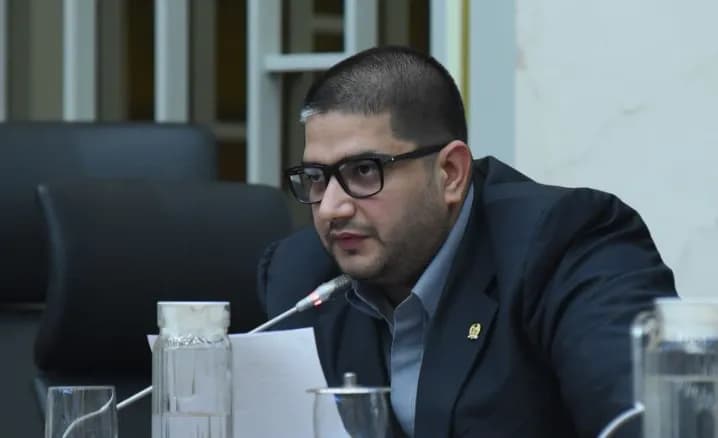 Karhutla Makin Meluas, DPR Desak Kemenkeu Cairkan Anggaran Darurat Rp290,9 Miliar