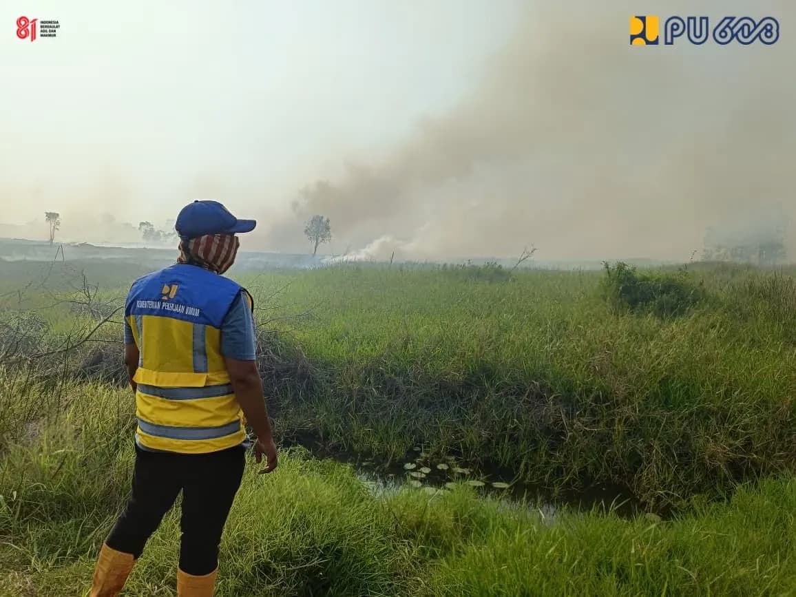 Kemen PU Dukung Penanganan Karhutla di Kabupaten Banjar melalui Kesiapsiagaan Sumber Daya Air