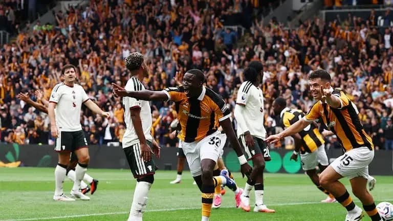 Hull City Bungkam MU 2-0, Setan Merah Ukir Rekor Memalukan di Pekan Pertama
