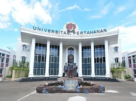 Kemhan Tegaskan Unhan Tak Larang Hijab, Seragam Kadet Perempuan Bakal Disesuaikan
