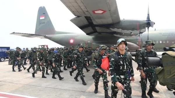1.260 Prajurit TNI Dikerahkan ke Kalbar, Perang Lawan Karhutla Diperkuat