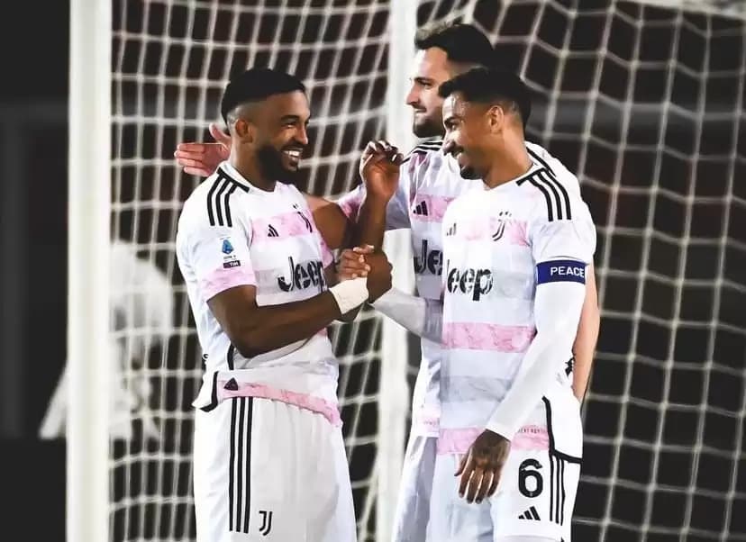 Tundukkan Lecce 3-0, Juventus Duduki Puncak Klasemen Liga Italia