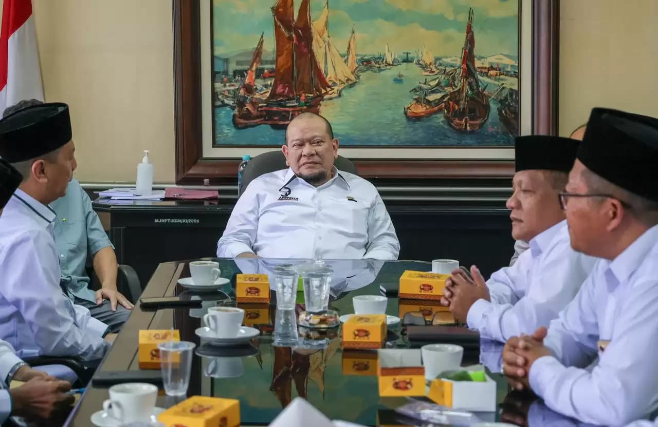 1,1 Juta UMKM Nahdliyin Kesulitan Akses Pasar, Ketua DPD RI Koneksikan dengan Kadin Jatim