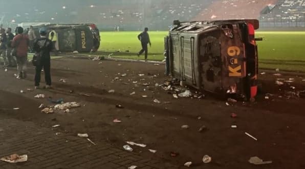 180 Orang Dirawat Akibat Kerusuhan Usai Laga Arema FC vs Persebaya Surabaya