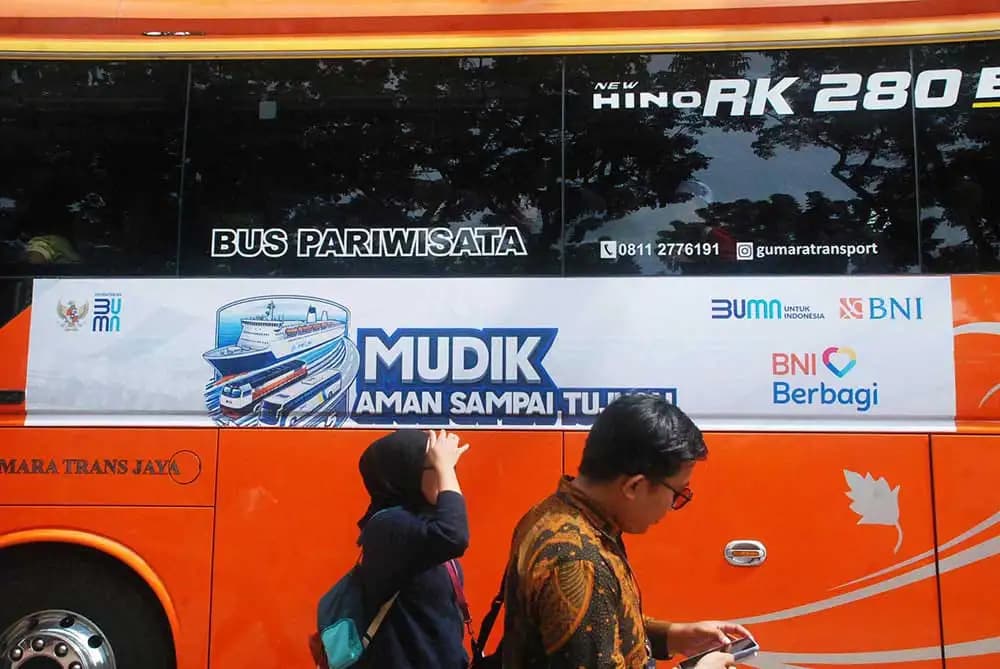 Ketua MPR RI Ahmad Muzani Lepas 15 Unit Bus Mudik Gratis Tujuan Lampung (Foto: MI/Jiani)