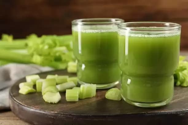 Manfaat Mengkonsumsi Jus Seledri