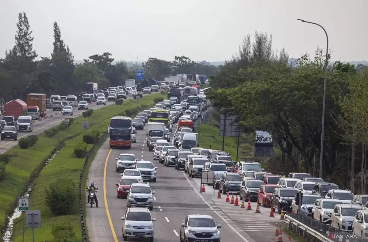 Jasa Marga Sebut 1.2 Juta Kendaraan Tinggalkan Jabotabek sampai H-1 Natal
