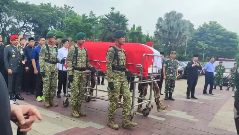 Jenazah Doni Monardo Tiba di TMP Kalibata
