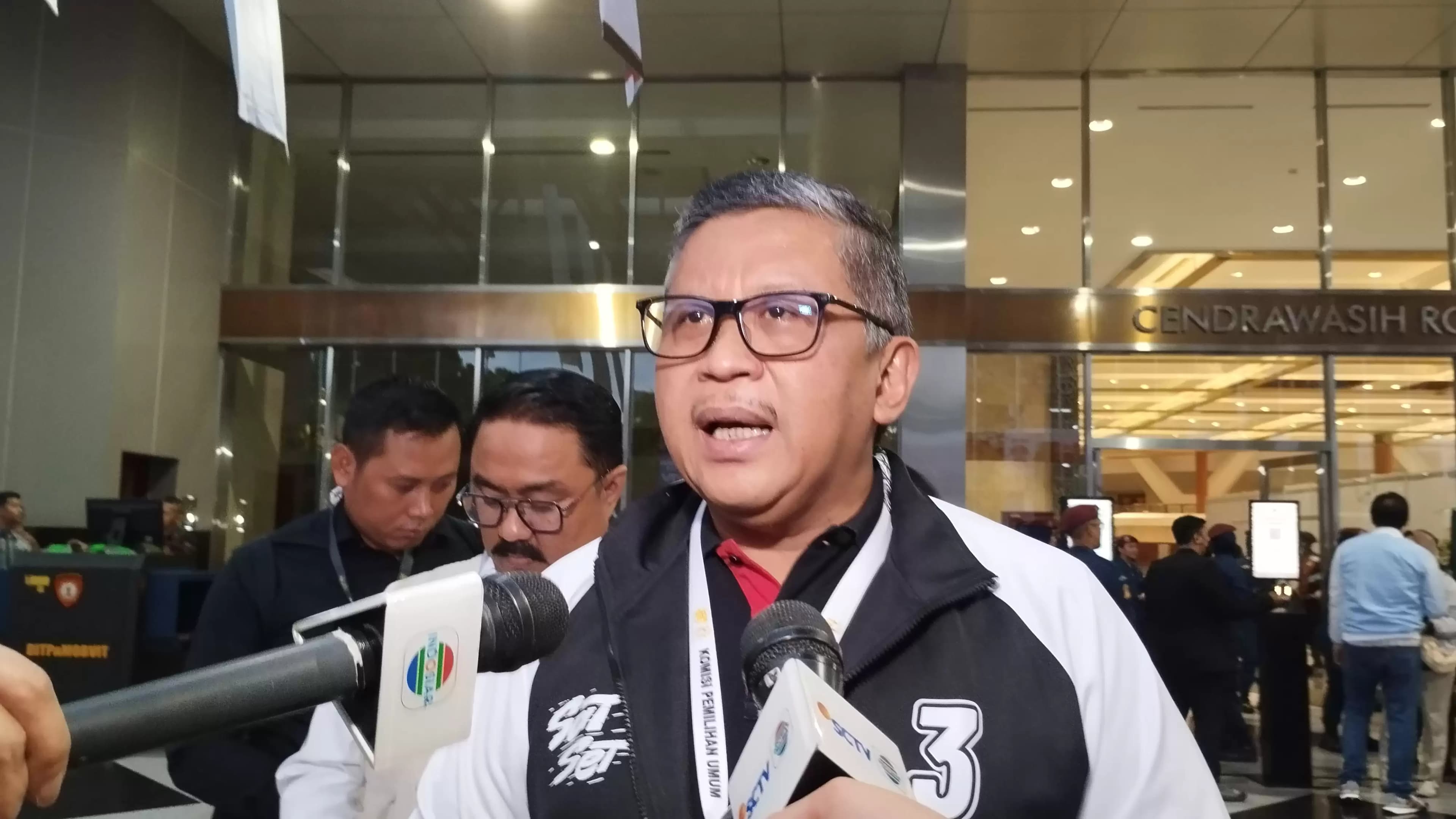 Hasto Yakin Dukungan Ahok ke Ganjar-Mahfud Pasti Kejukan Presiden Jokowi