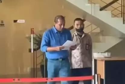 Wamenkumham Eddy Hiariej Penuhi Pemeriksaan KPK