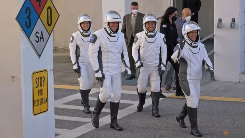 4 Astronaut Kembali ke Bumi Setelah Misi 5 Bulan di Luar Angkasa