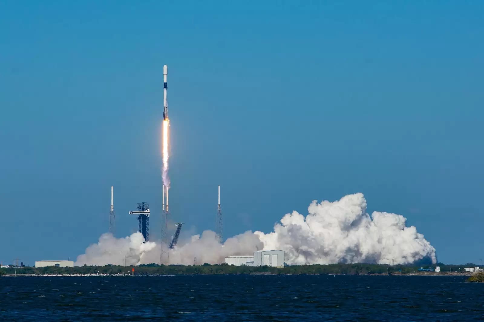 Satelit ke-11 sekaligus pertama milik Telkom Group menggunakan teknologi High Throughput Satellite (Foto: Dok Telkom Group)