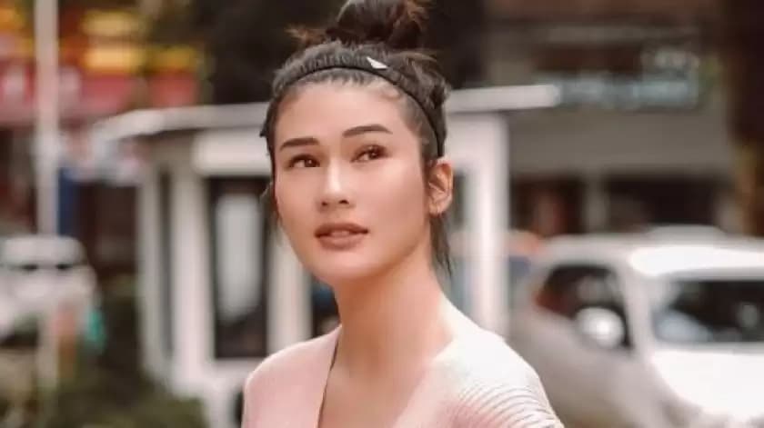 Selebgram Stevie Agnecya Meninggal Dunia