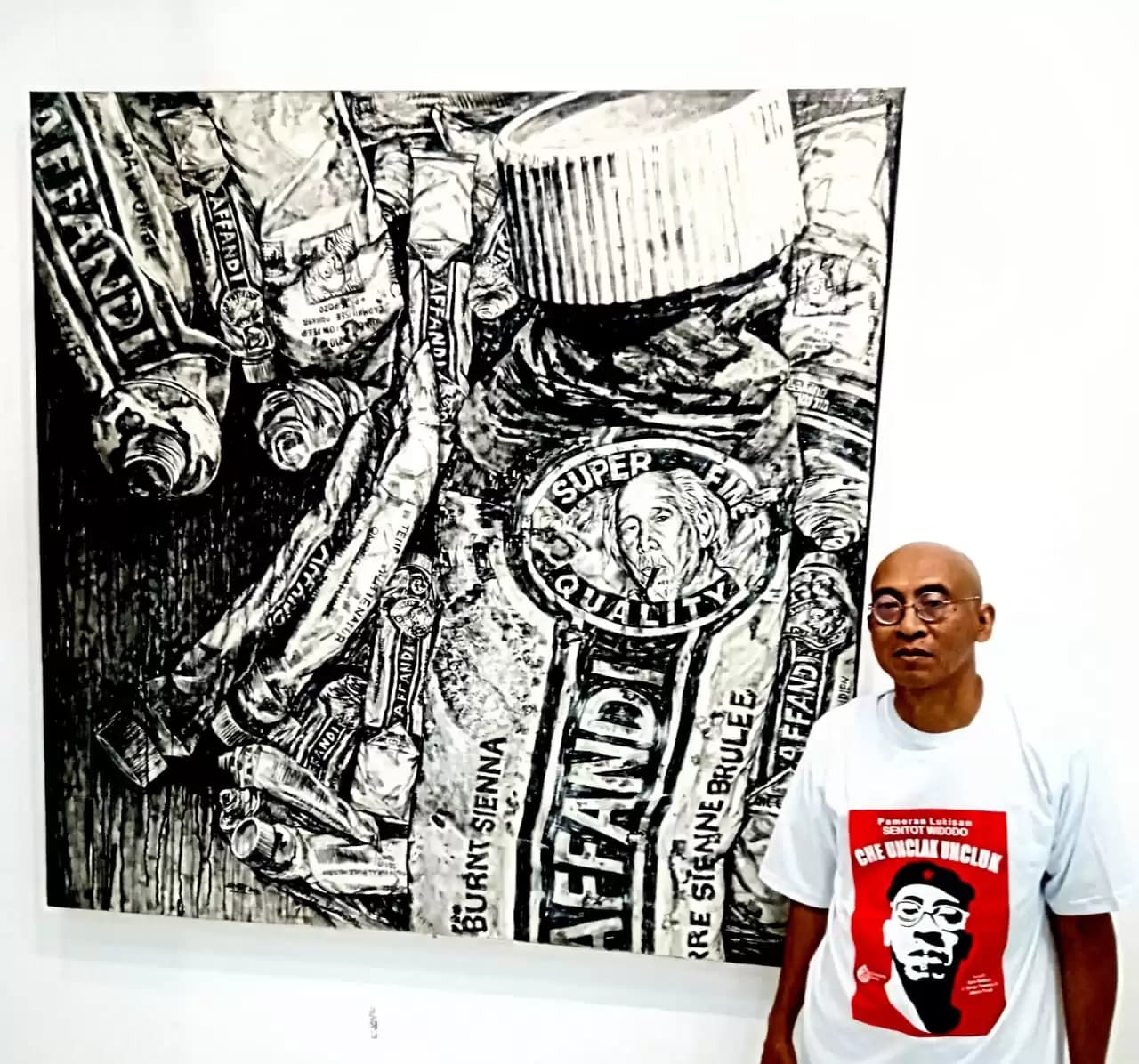 Pameran Lukisan "Che Unclak-Uncluk": Nuansa Kental Kritik Sosial Sentot Widodo