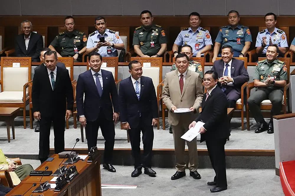 Paripurna DPR Sahkan RUU TNI Manjadi UU (Foto: Dok MI/Jaini)