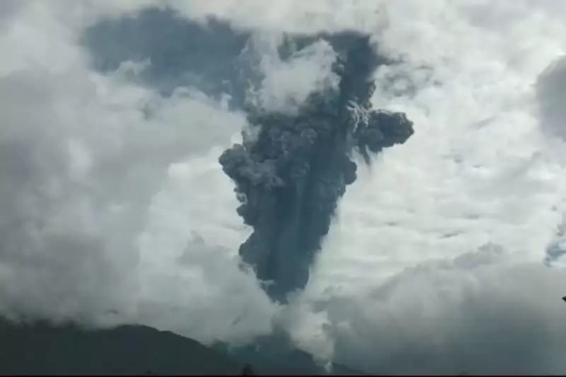 14 Kecamatan di Agam Sumbar Terdampak Hujan Abu-Batu Pasca Gunung Marapi Erupsi