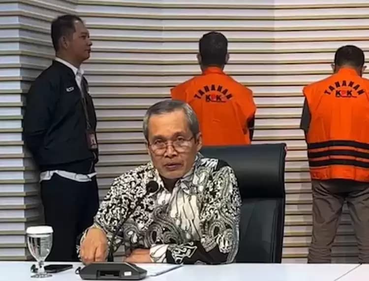 KPK Buka Peluang Jerat Eks Wamenkumham Eddy Lagi