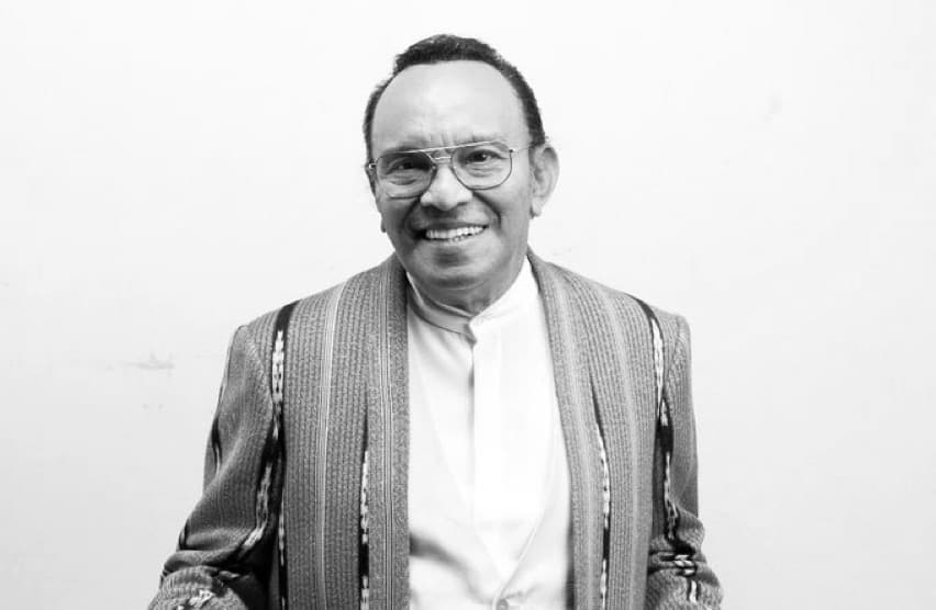 Penyanyi Senior Bob Tutupoly Meninggal Dunia di Usia 82